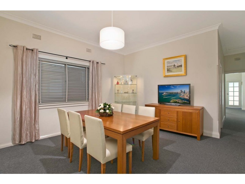 66 Wymston Pde also known as 7 St Albans St, Abbotsford NSW 2046