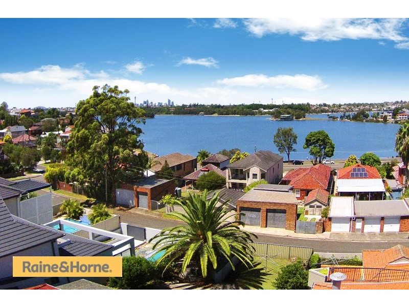 9 Seabrook Ave, Russell Lea NSW 2046