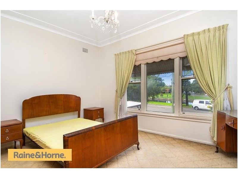 7 Henley Marine Drive, Five Dock NSW 2046