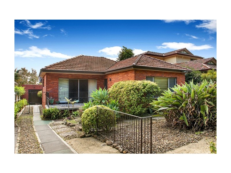 6 McKinnon Ave, Five Dock NSW 2046