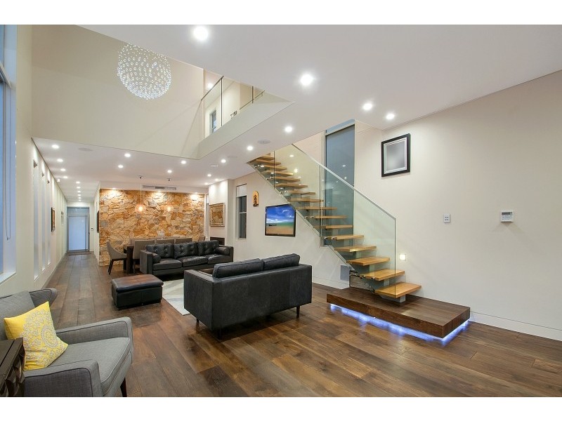 16 Reginald St, Abbotsford NSW 2046