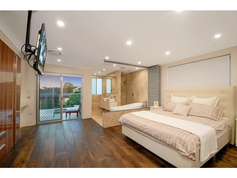 16 Reginald St, Abbotsford NSW 2046