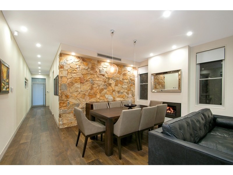 16 Reginald St, Abbotsford NSW 2046