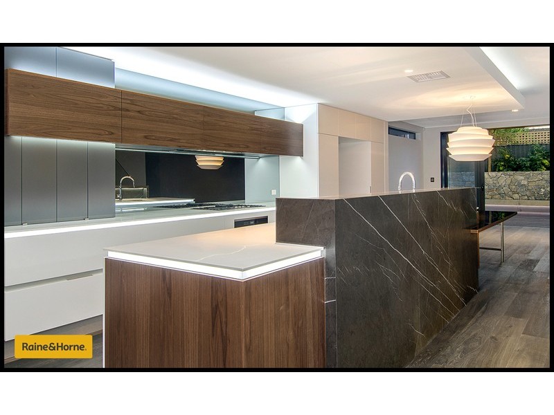 71 Henley Marine Drive, Rodd Point NSW 2046