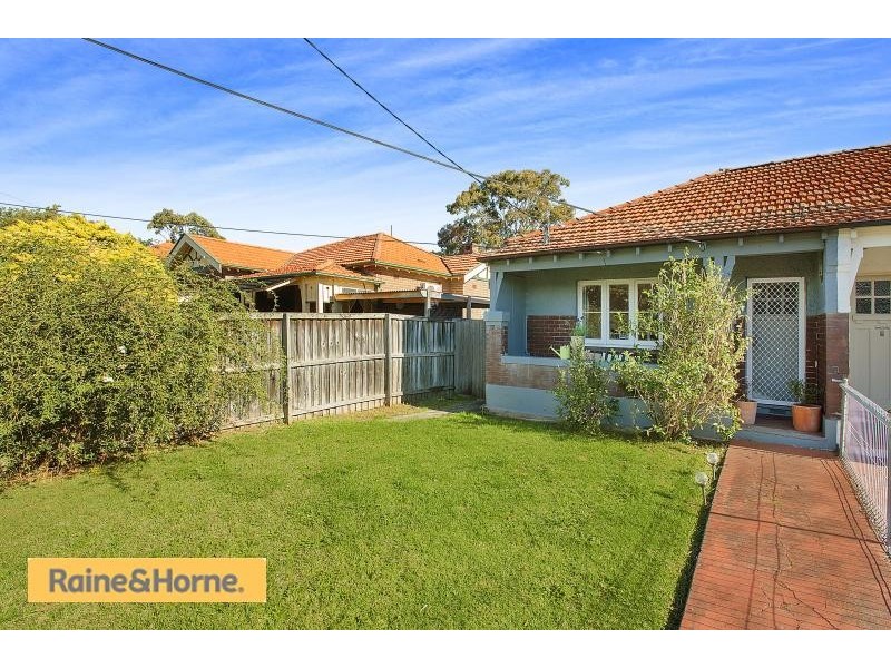 9 Bayview Road, Canada Bay NSW 2046
