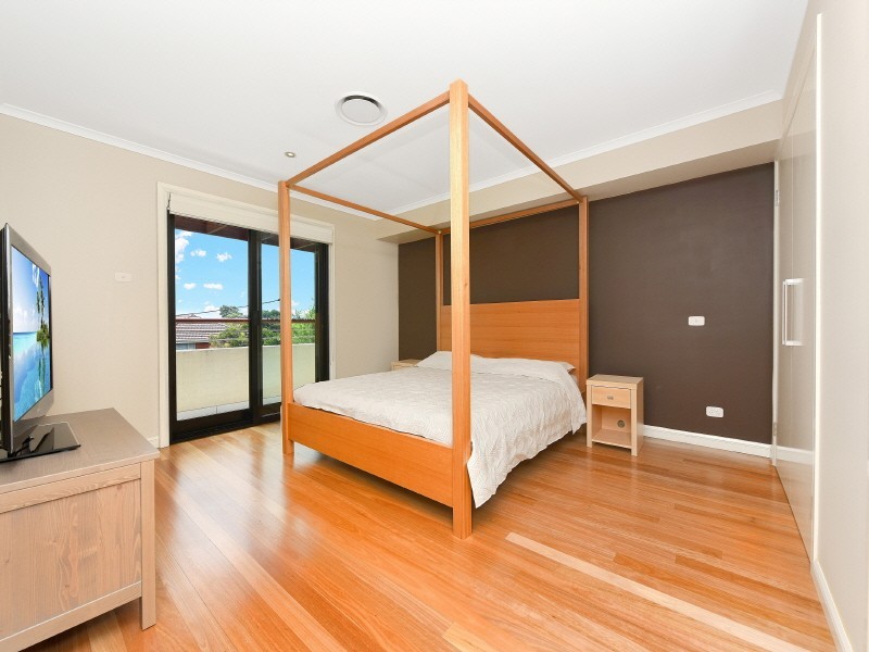 3 Renown Street, Canada Bay NSW 2046