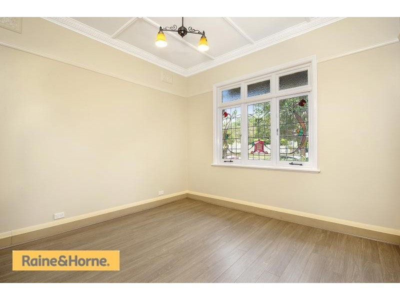 11 Henley Street, Drummoyne NSW 2047