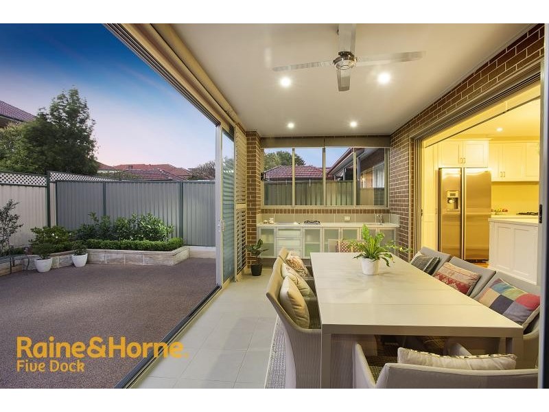 9 Duchess Avenue, Rodd Point NSW 2046