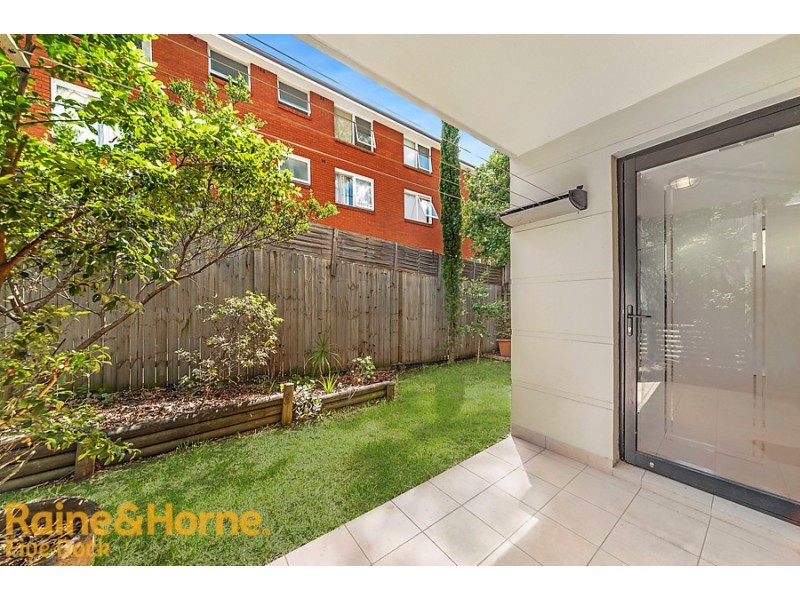 2/14 aandb Orpington Street, Ashfield NSW 2131