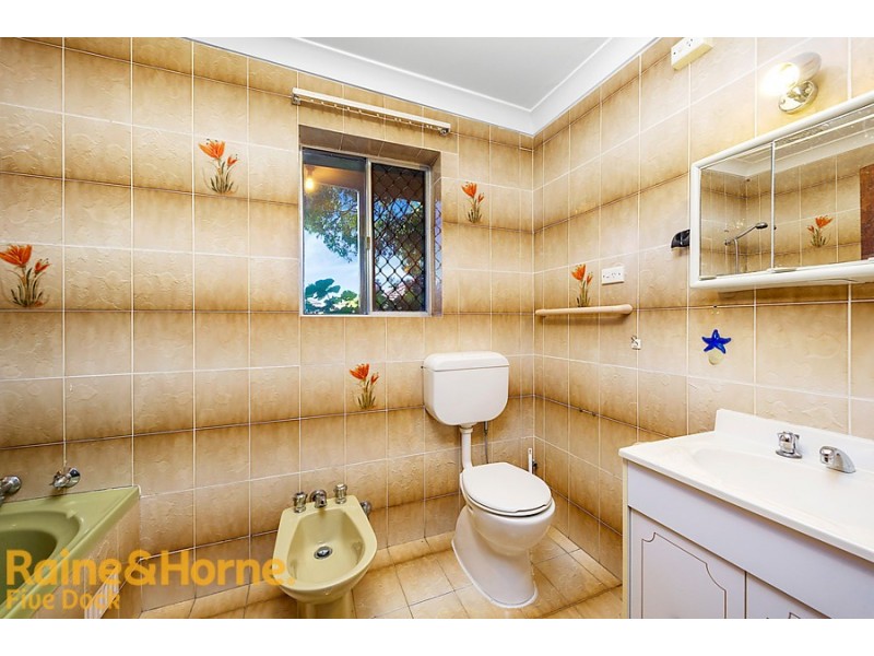 22 Bayview Road, Canada Bay NSW 2046