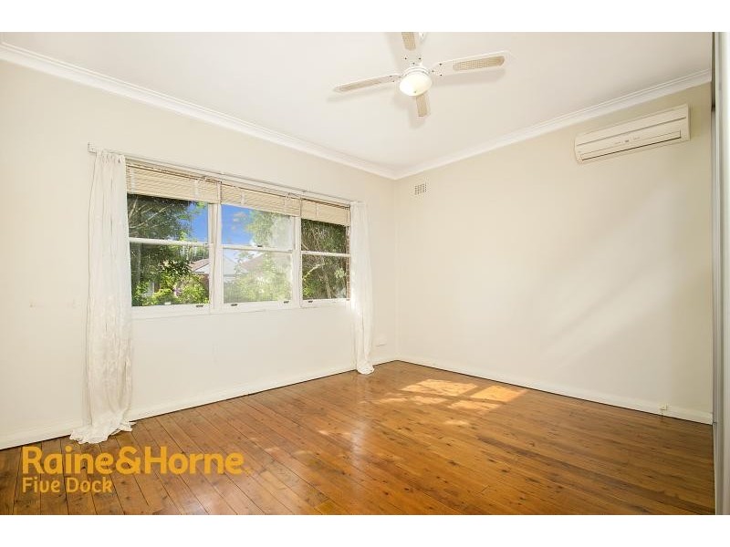 37 Princess Ave, Rodd Point NSW 2046