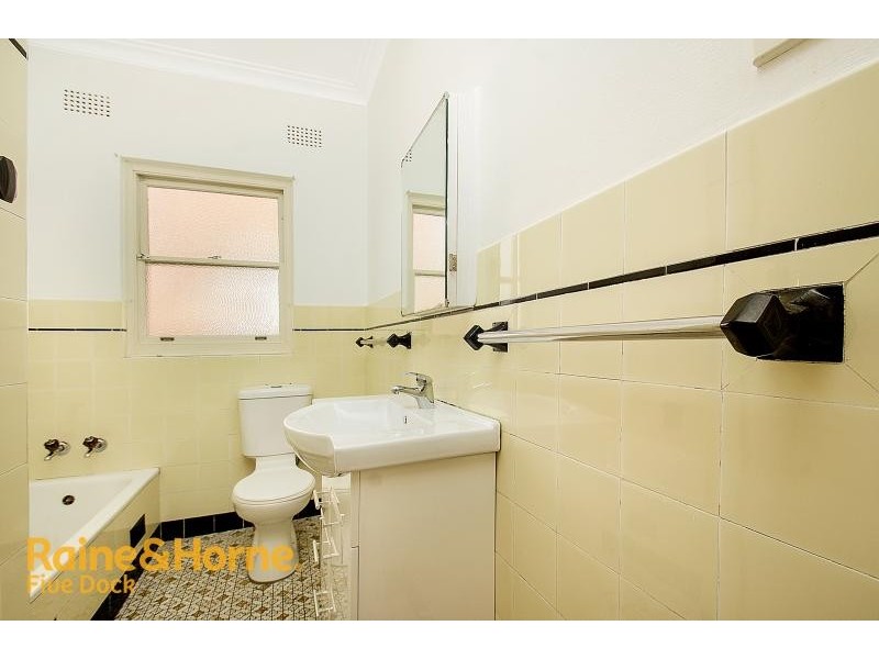 37 Princess Ave, Rodd Point NSW 2046