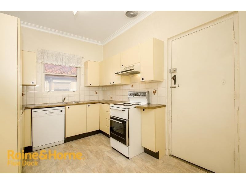 37 Princess Ave, Rodd Point NSW 2046