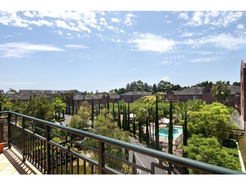 12 / 247F Burwood Rd, Concord NSW 2137