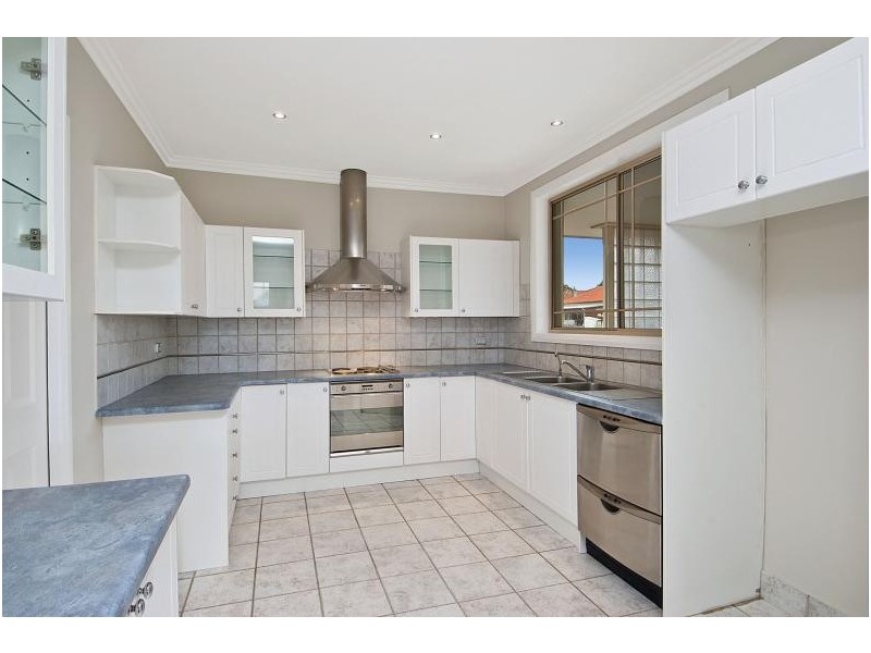 2/10 Harrabrook Ave, Five Dock NSW 2046