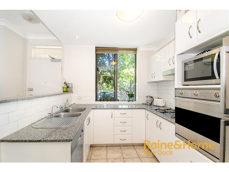 6 Kings Park Cct, Five Dock NSW 2046