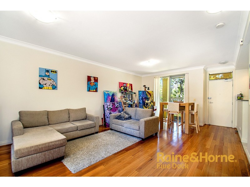 6 Kings Park Cct, Five Dock NSW 2046