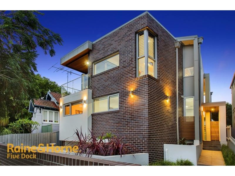 70 Abbotsford Parade, Abbotsford NSW 2046