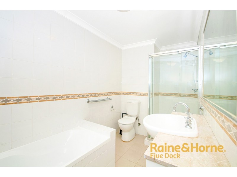 18/1 Kings Bay Ave, Five Dock NSW 2046