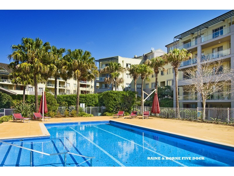 18/1 Kings Bay Ave, Five Dock NSW 2046