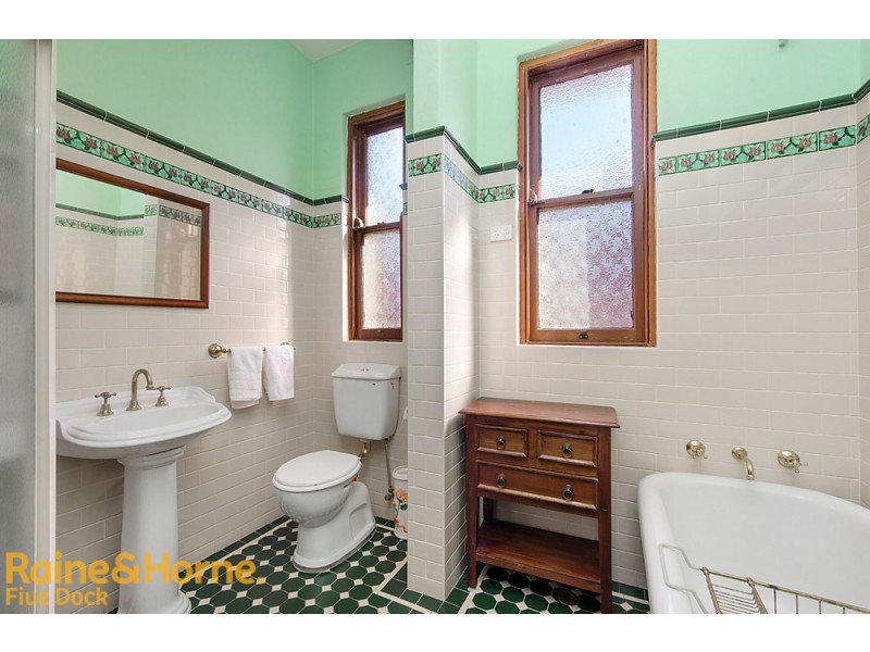 22 Barton Ave, Haberfield NSW 2045