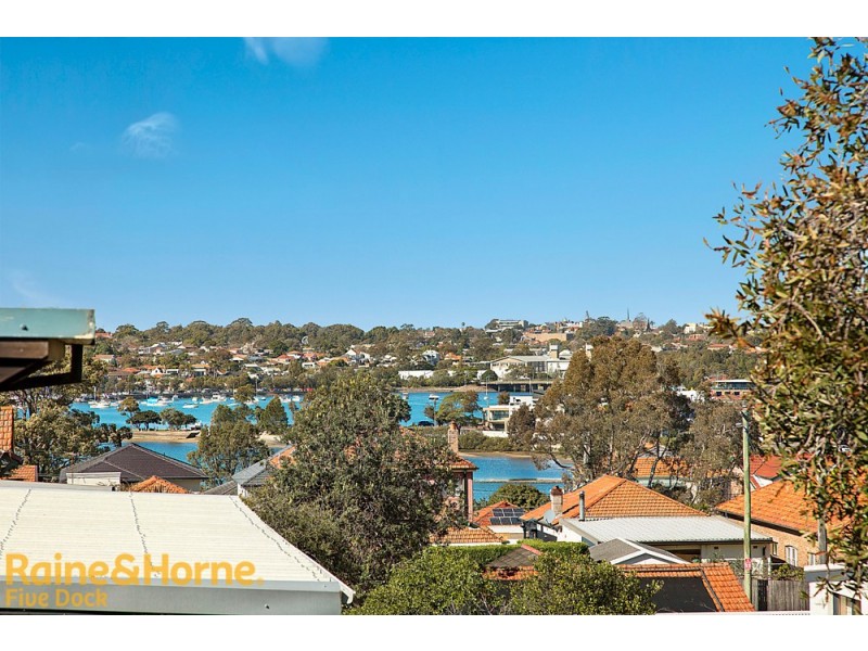 19 Brent St, Russell Lea NSW 2046