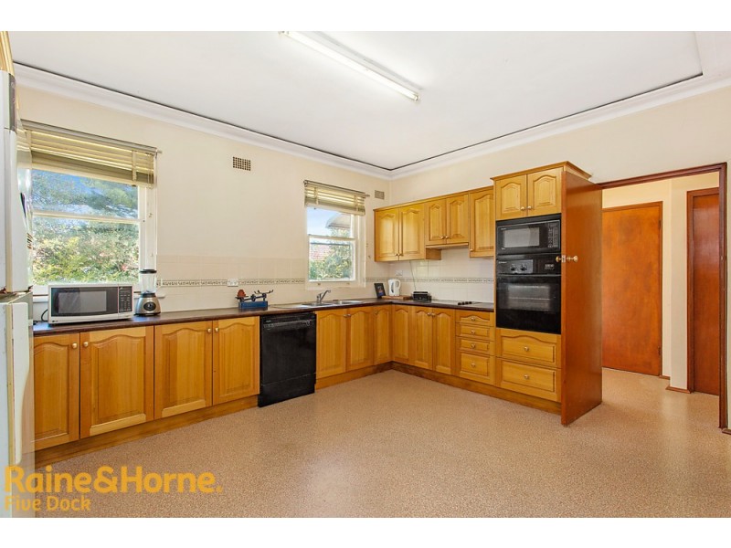 39 Princess Avenue, Rodd Point NSW 2046