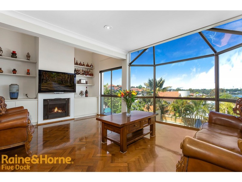 15 Undine Street, Russell Lea NSW 2046