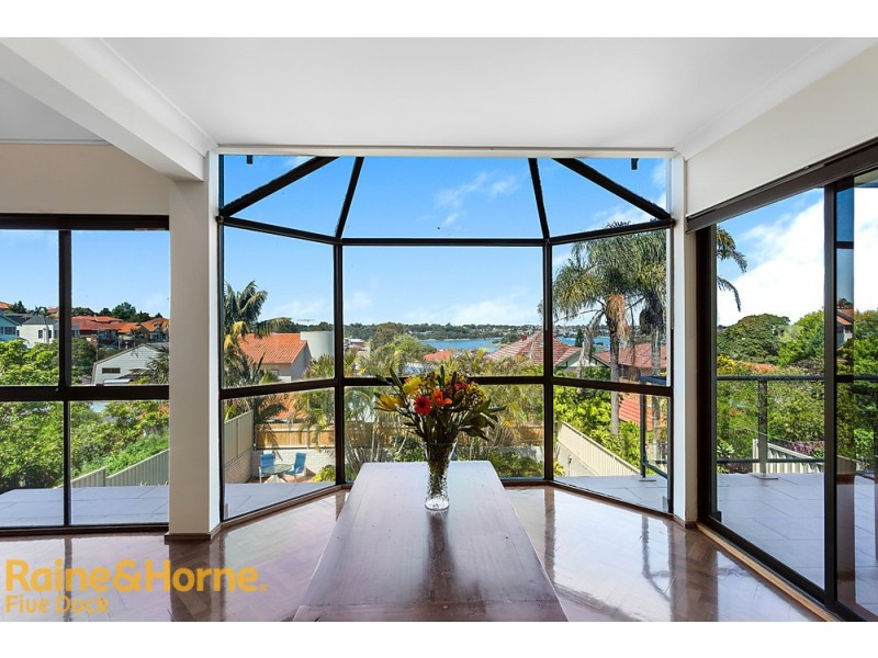 15 Undine Street, Russell Lea NSW 2046