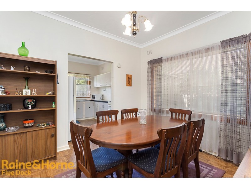 13 Curtin Ave, Abbotsford NSW 2046