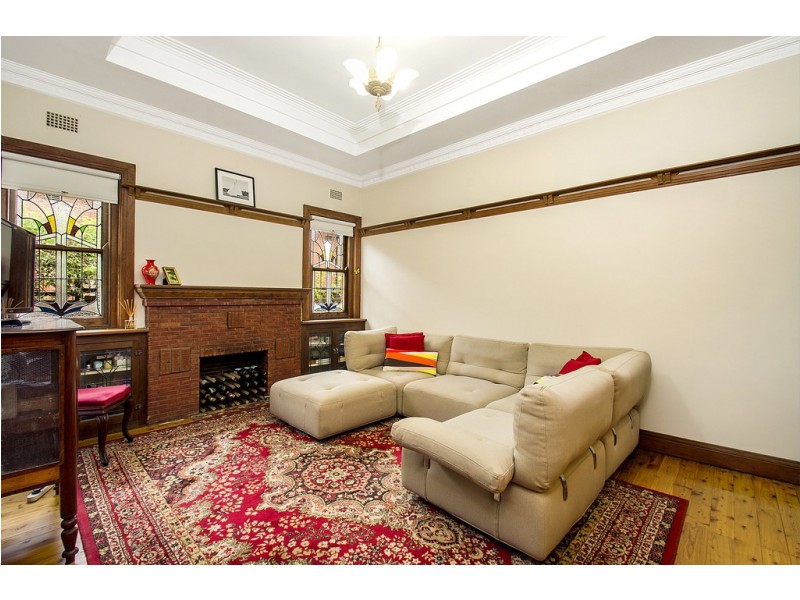 16 Walker Street, Canada Bay NSW 2046