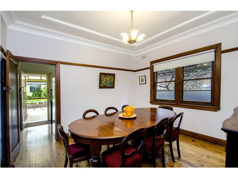 16 Walker Street, Canada Bay NSW 2046