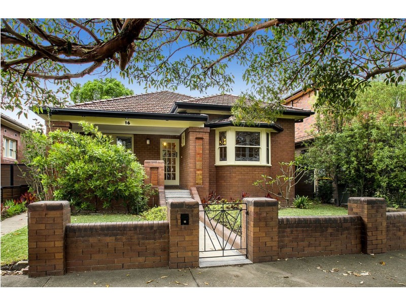 16 Walker Street, Canada Bay NSW 2046