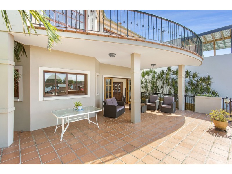 11 Seabrook Ave, Russell Lea NSW 2046