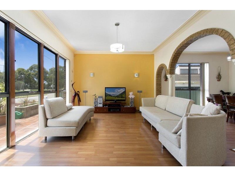 575 Lyons Road West, Canada Bay NSW 2046