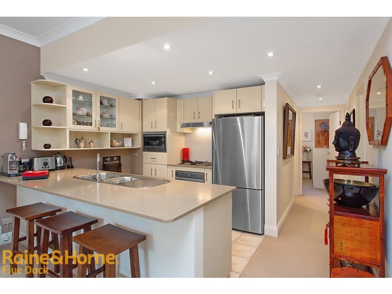 10/10 Kings Park CCT, Five Dock NSW 2046