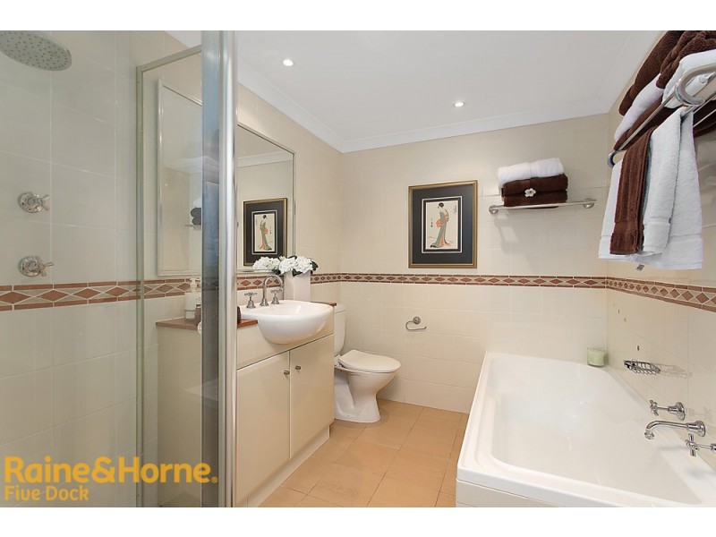 10/10 Kings Park CCT, Five Dock NSW 2046