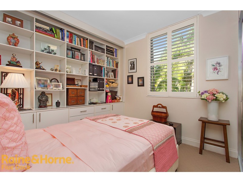 10/10 Kings Park CCT, Five Dock NSW 2046