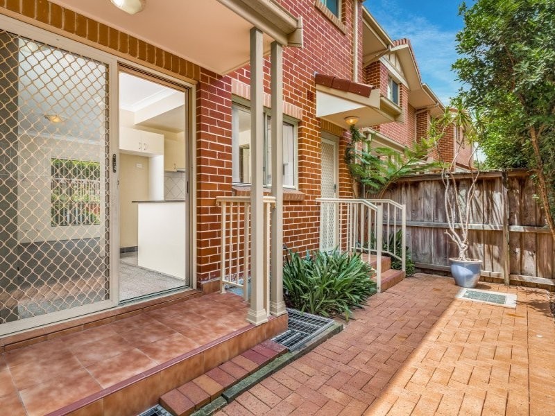 8/5-7 Park Road, Five Dock NSW 2046