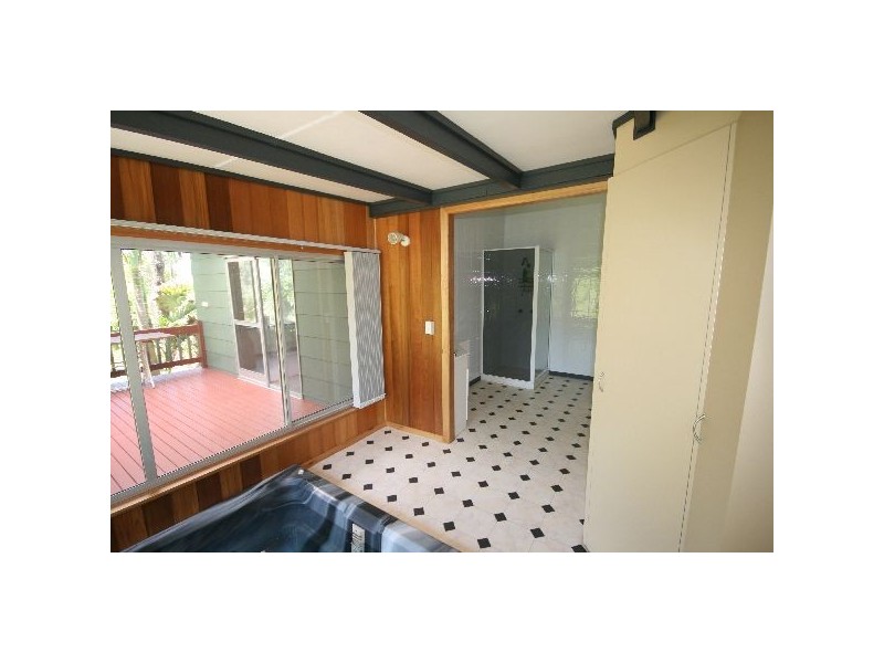 22 Browns Road, Eumundi QLD 4562