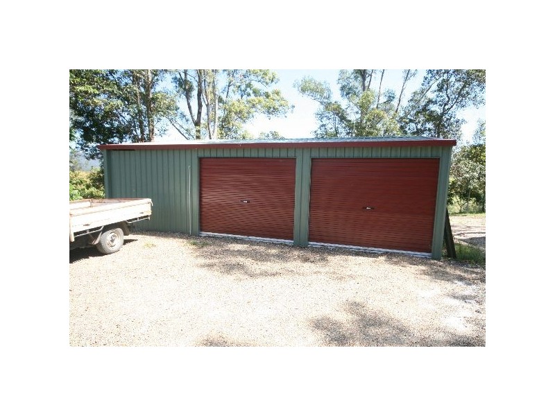 22 Browns Road, Eumundi QLD 4562