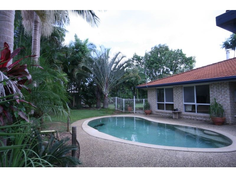 37 Pearsons Road, Cooroy QLD 4563