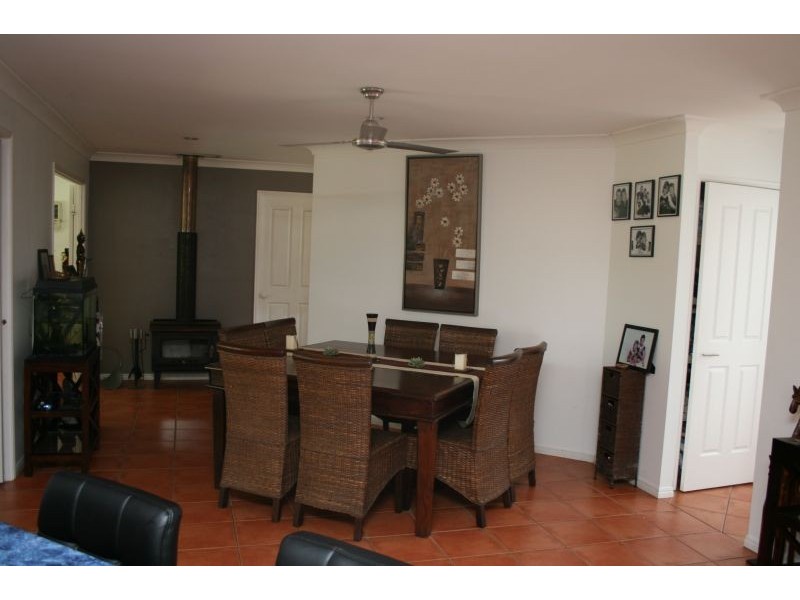 37 Pearsons Road, Cooroy QLD 4563