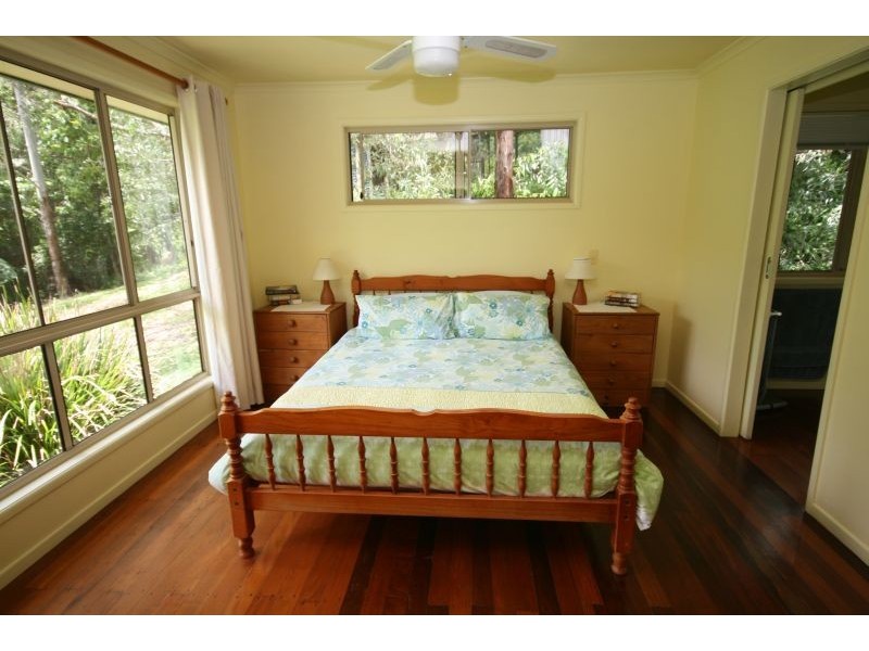 184 Gumboil Road, Tinbeerwah QLD 4563