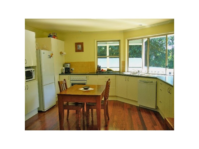 184 Gumboil Road, Tinbeerwah QLD 4563