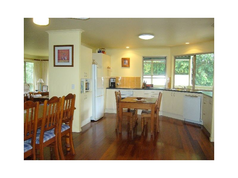 184 Gumboil Road, Tinbeerwah QLD 4563