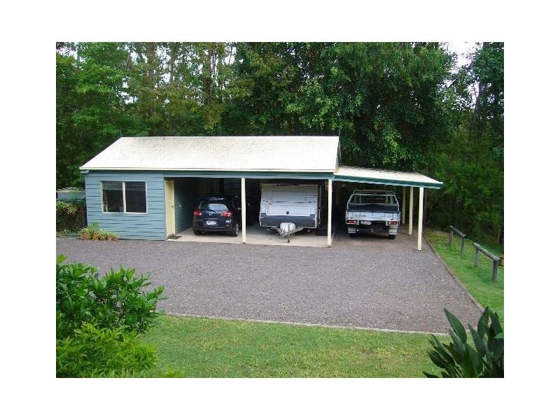 184 Gumboil Road, Tinbeerwah QLD 4563