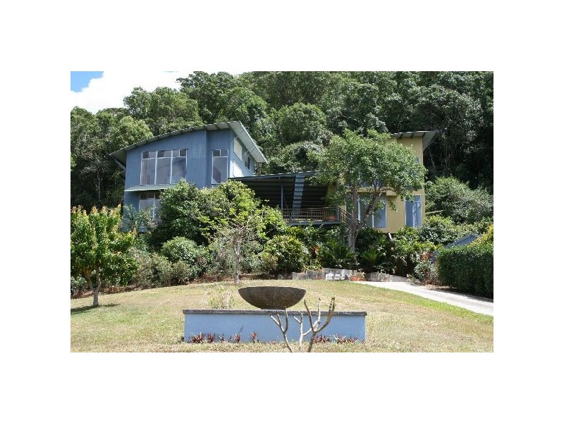 52 Binalong Road, Pomona QLD 4568