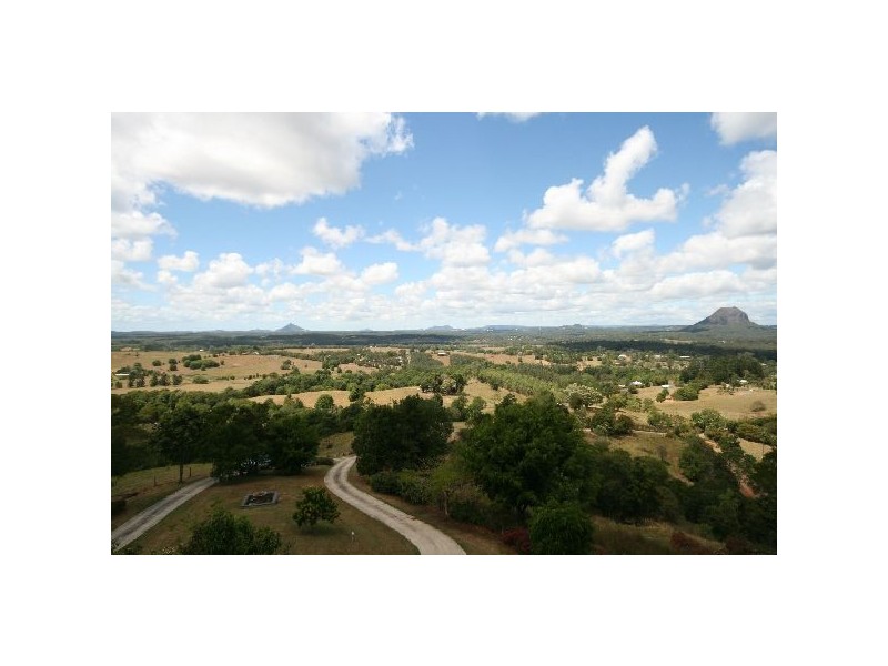 52 Binalong Road, Pomona QLD 4568