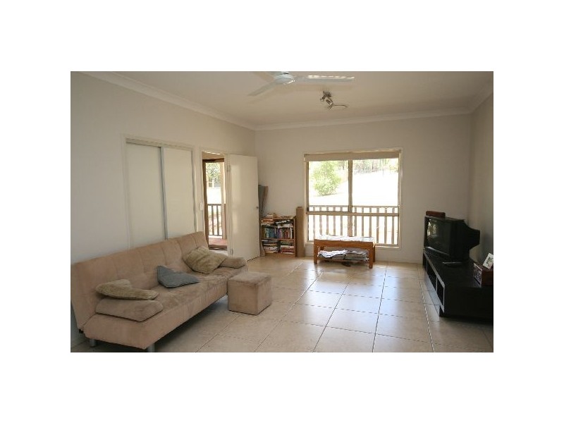 275 Blueberry Drive,, Cooroy QLD 4563